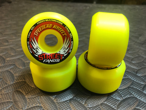 Fineen Street Fangs (V3.0) 54mm/99a Skateboard Wheels
